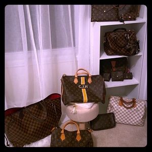 I consignLV and sell here too! No scammers.